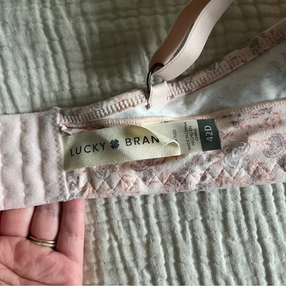 Lucky Brand this beautiful
